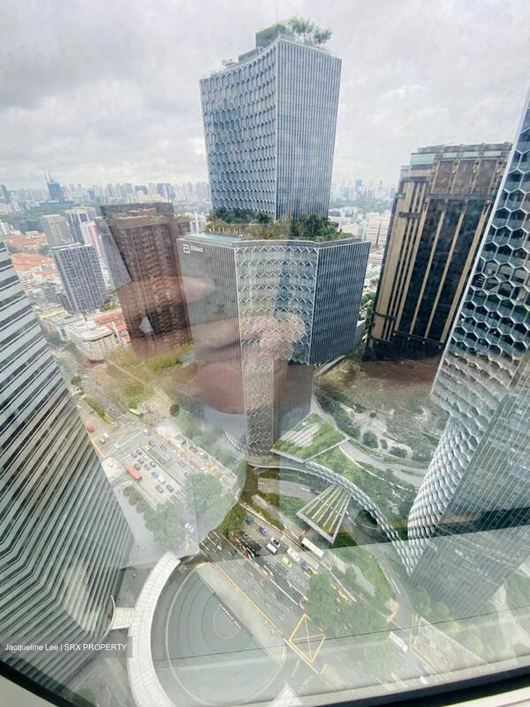 Gateway East (D7), Office #480737121